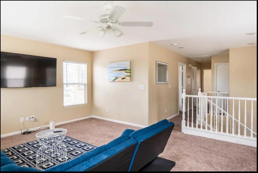 4 Bedroom North Las Vegas With Pool Exterior photo